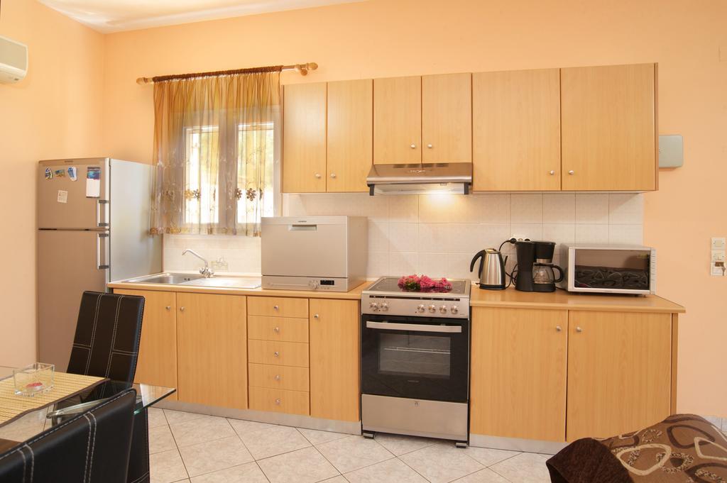 George Apartments Lourdata  Phòng bức ảnh